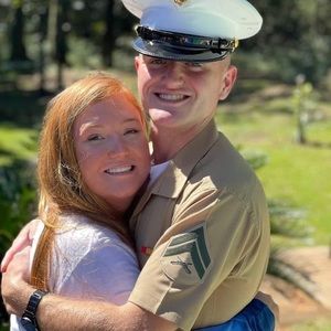 Meet your Posher, Candace